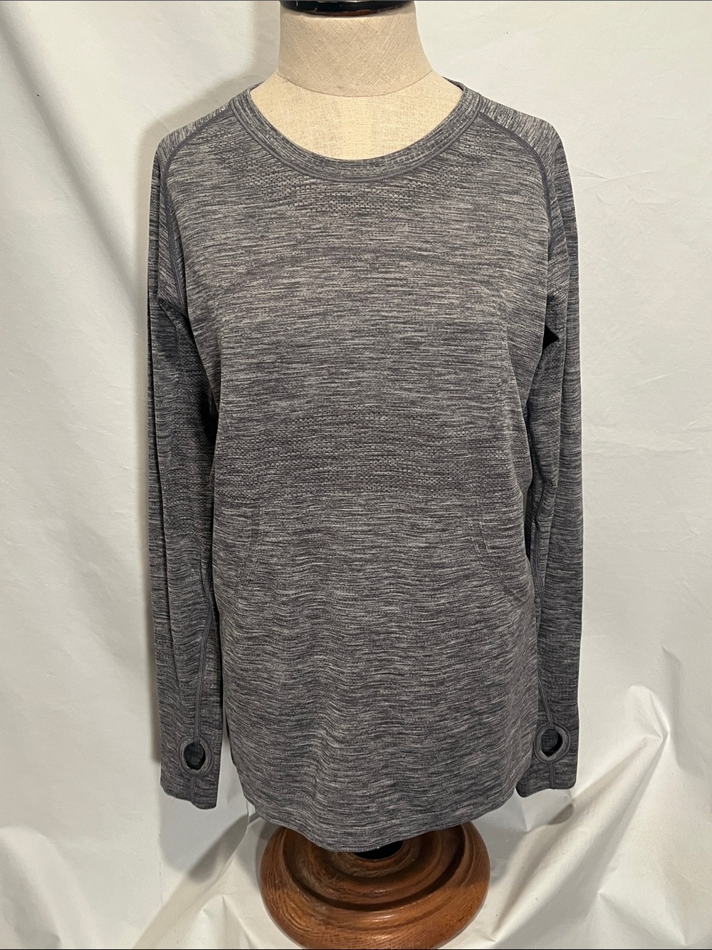 Lululemon Swiftly Tech Long Sleeve Crew Size 12